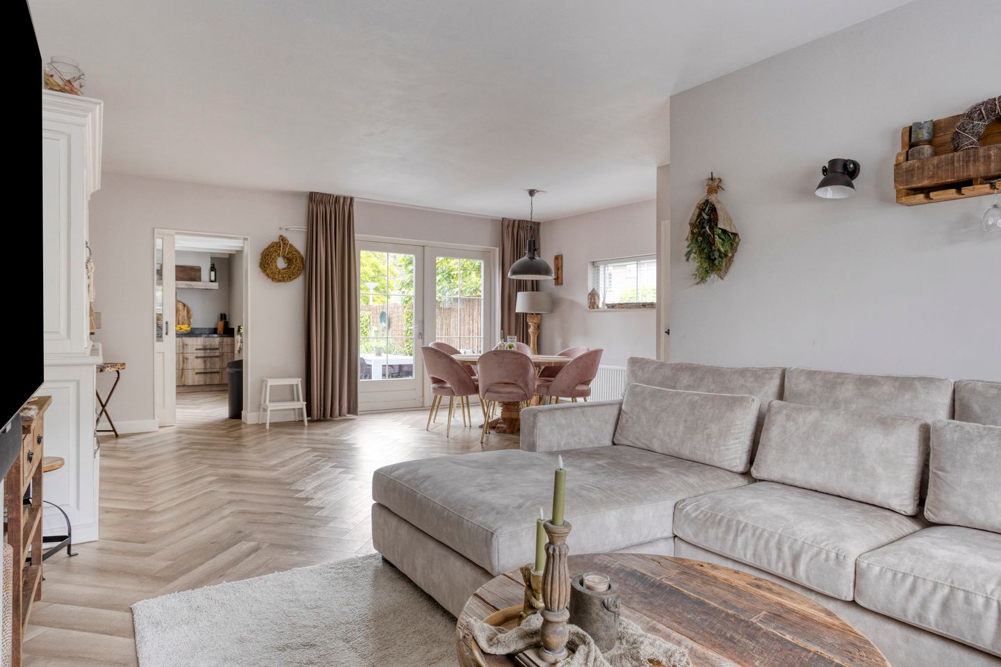 Foto 10 van Ring 325