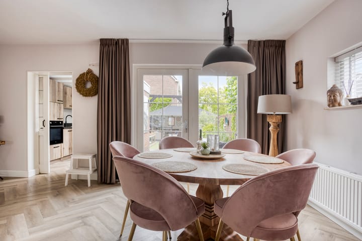 Photo 12 of Ring 325