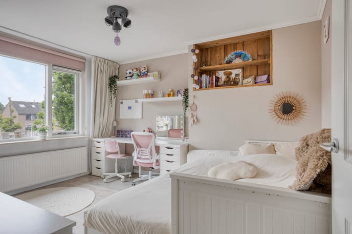 Photo 20 of Ring 325