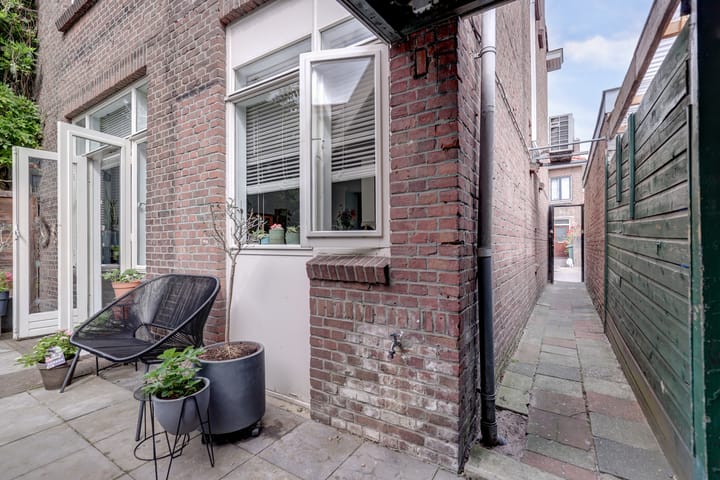 Foto 24 van Eemwijkstraat 10