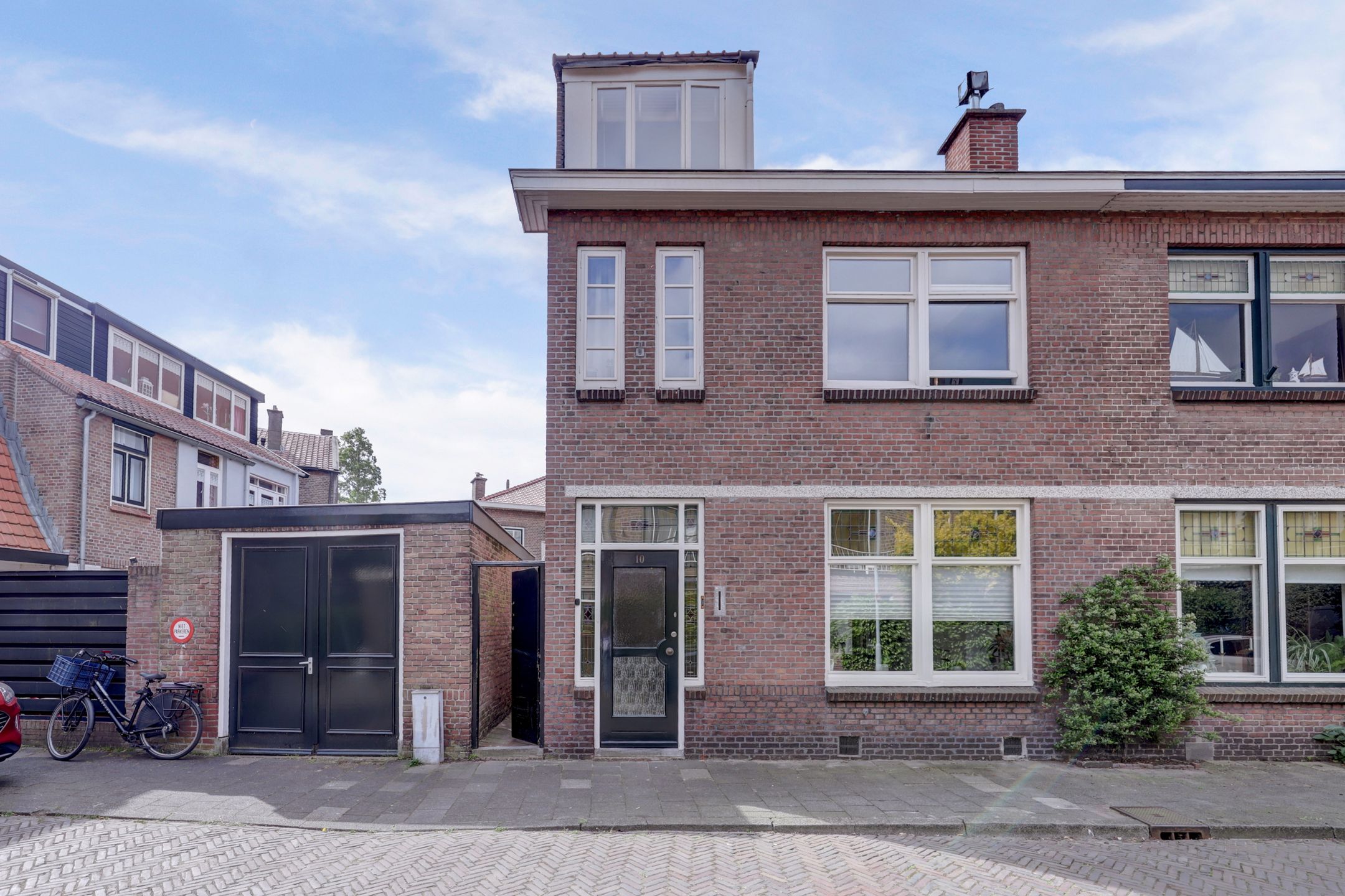 Foto 45 van Eemwijkstraat 10