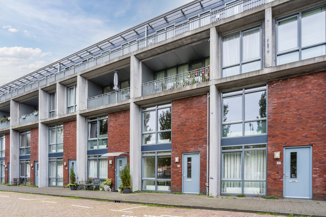 Photo 1 of Veldstraat 39