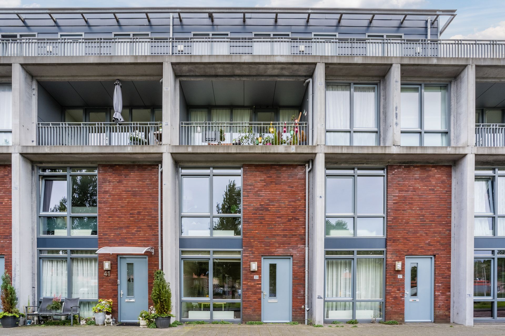 Photo 33 of Veldstraat 39