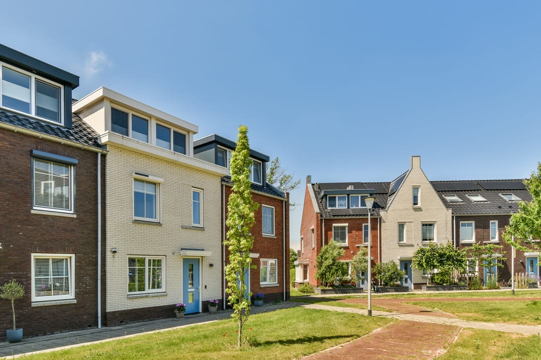 Photo 1 of Anne Frankhove 88