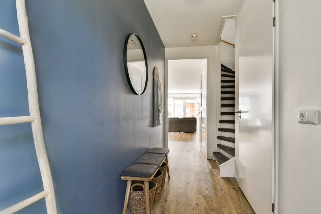 Photo 13 of Anne Frankhove 88