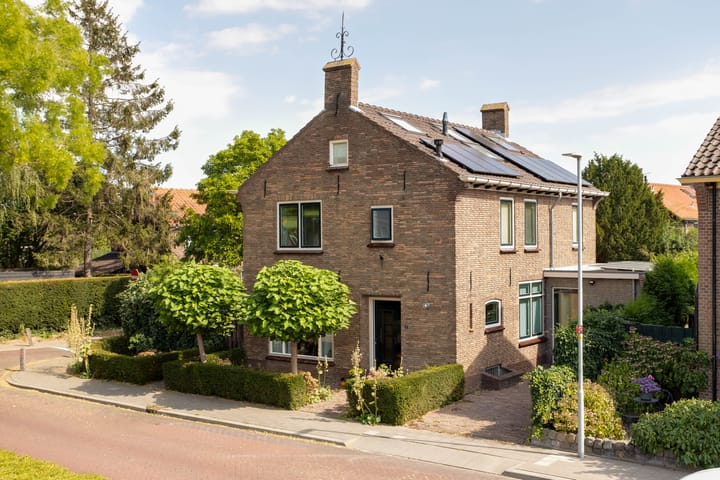 Foto 1 van Thorbeckeplein 1