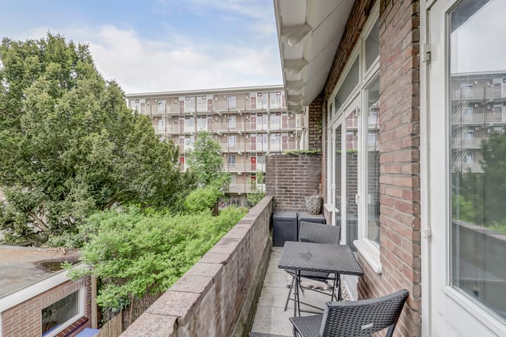 Photo 14 of Cremerstraat 262
