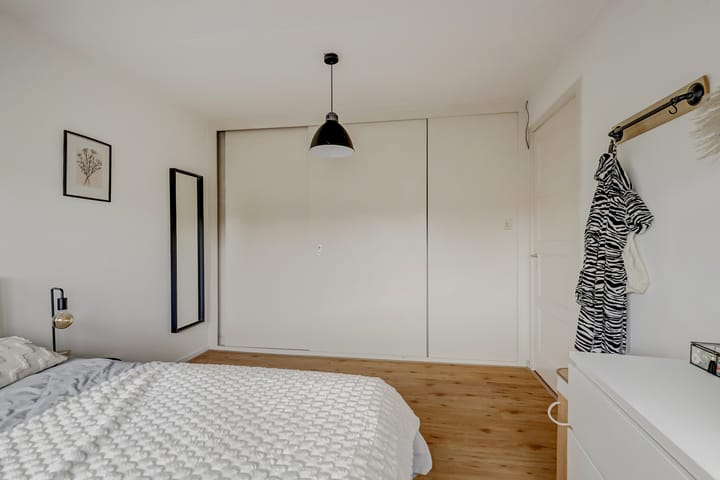 Photo 17 of Cremerstraat 262