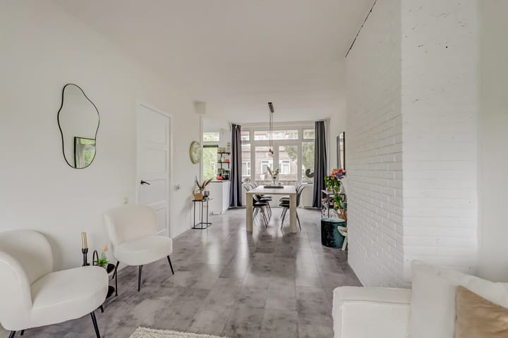 Photo 9 of Cremerstraat 262