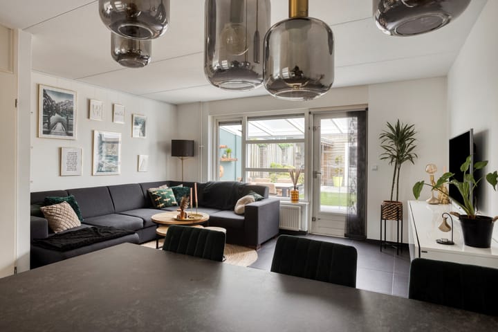 Foto 4 van Meedhuizenstraat 39