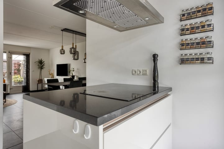 Foto 5 van Meedhuizenstraat 39