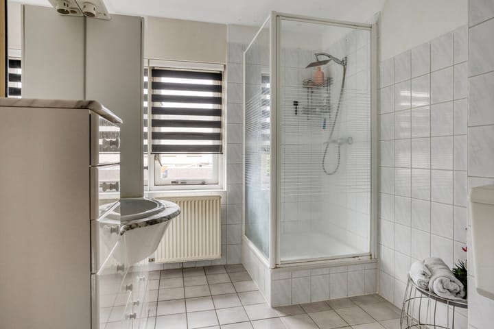 Foto 10 van Meedhuizenstraat 39