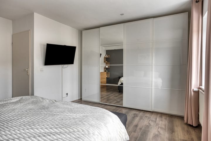 Foto 11 van Meedhuizenstraat 39