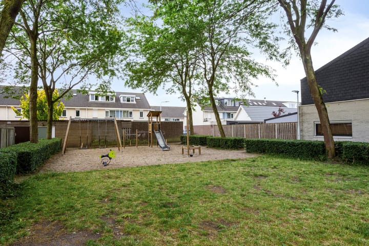 Foto 30 van Meedhuizenstraat 39