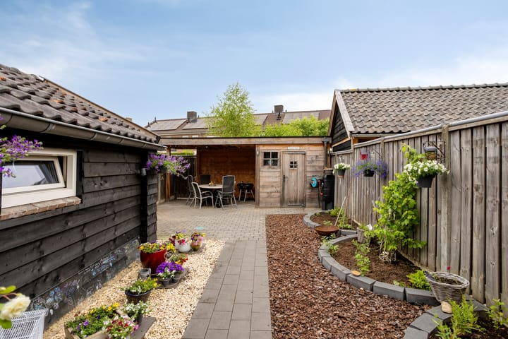 Foto 24 van Meester Berninkstraat 15