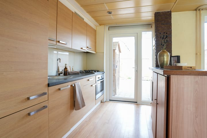 Foto 11 van Schout Franssenplein 10