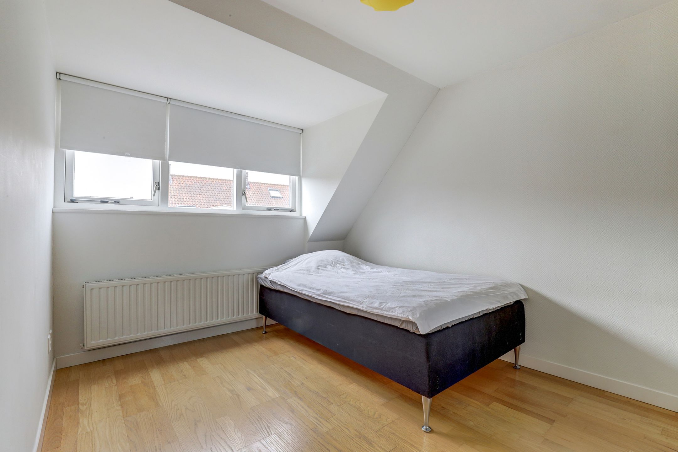 Foto 24 van Burgemeester Lotsystraat 24