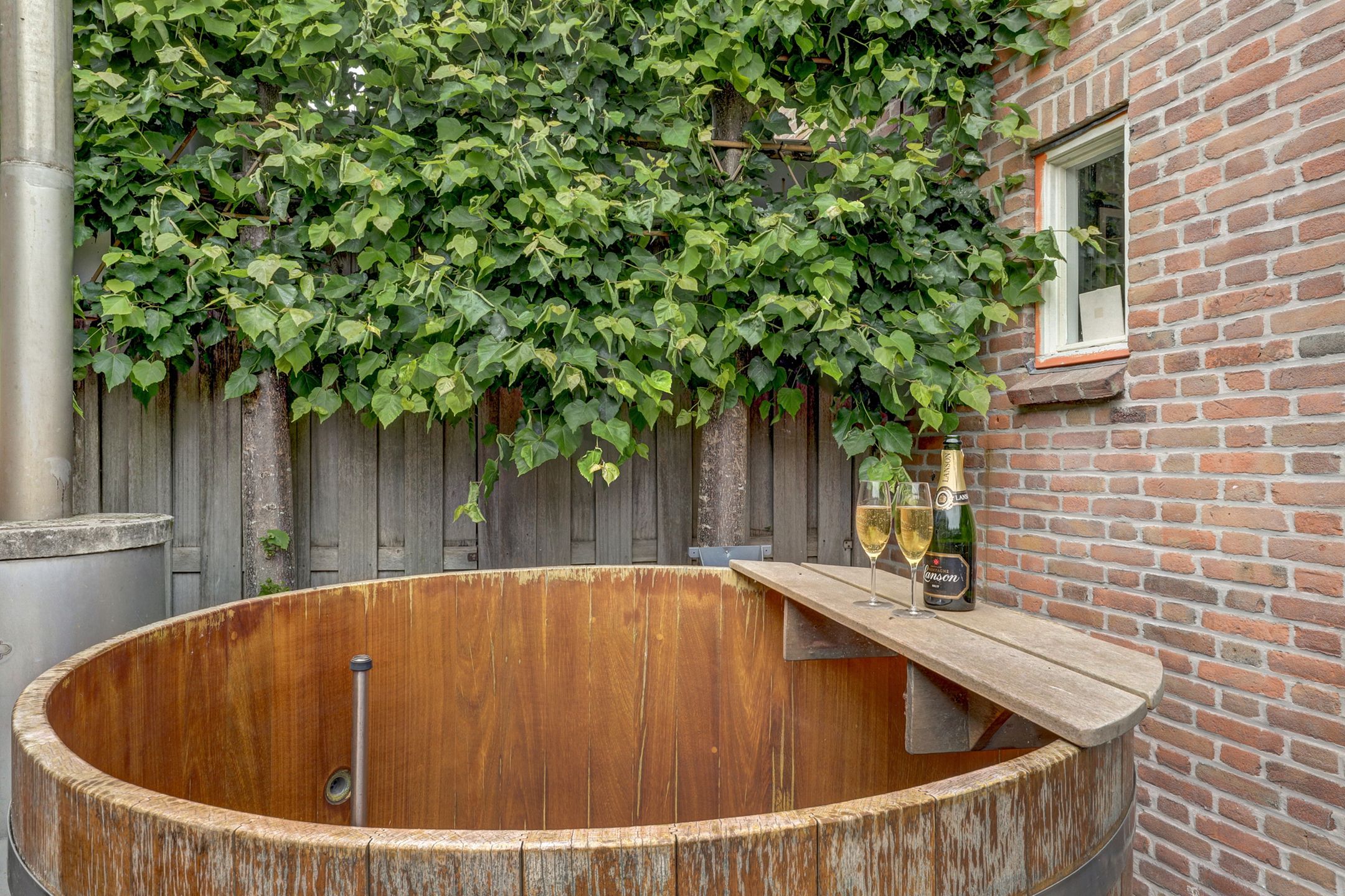 Foto 33 van Burgemeester Lotsystraat 24