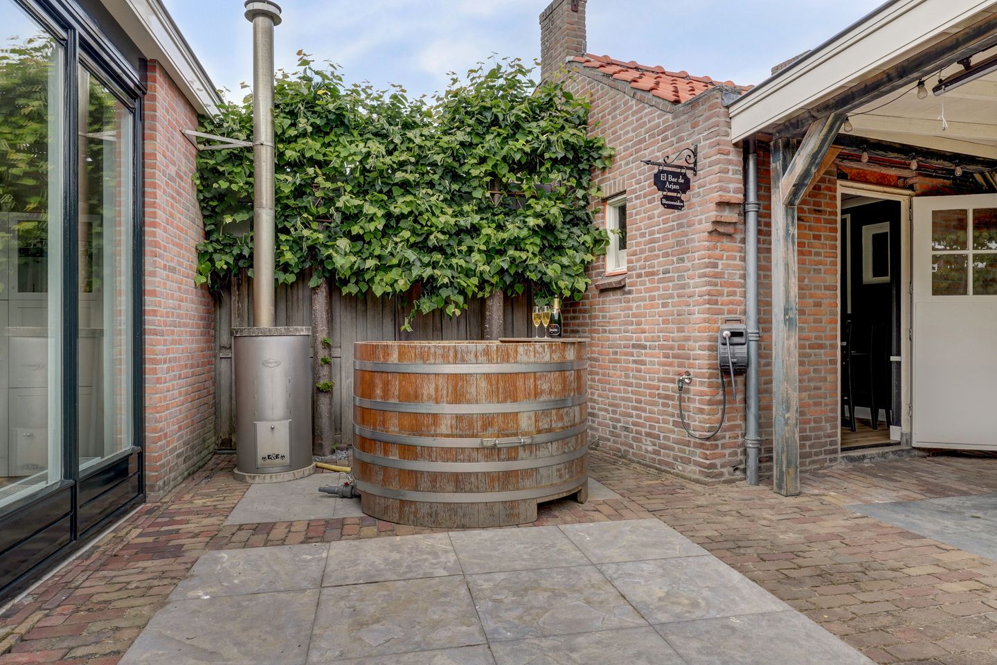 Foto 34 van Burgemeester Lotsystraat 24