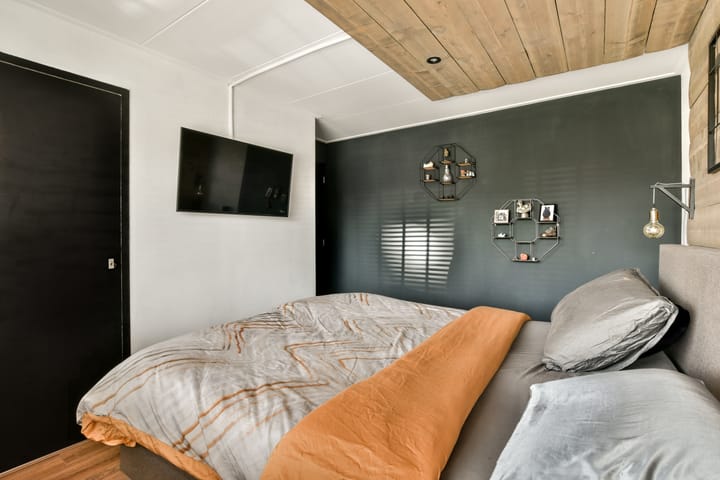 Photo 16 of Van der Veenstraat 11