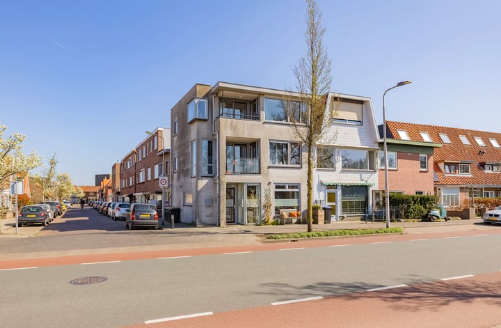 Photo 34 of Zeeweg 201