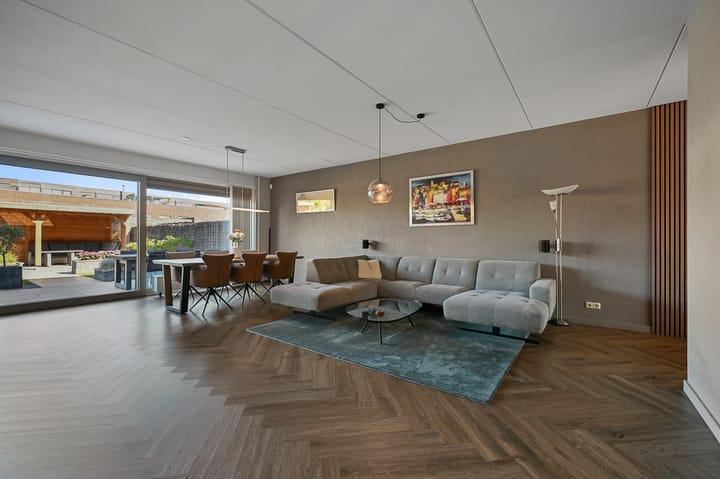 Foto 2 van Nieuwlandstraat 11