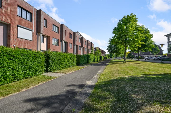 Foto 8 van Nieuwlandstraat 11