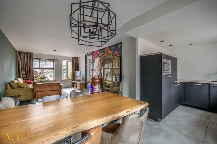 Foto 8 van Katie Jansstraat 9