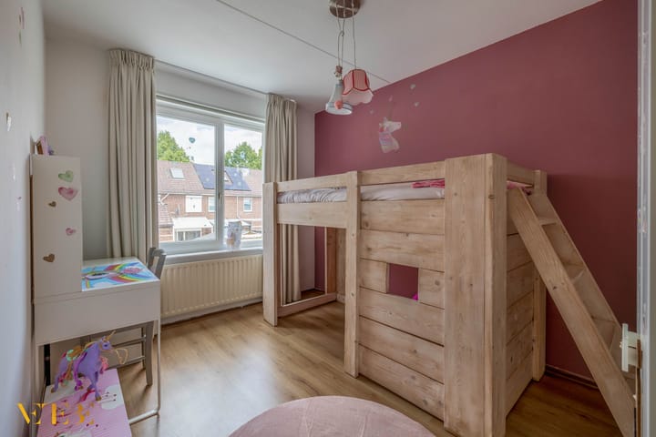 Foto 13 van Katie Jansstraat 9