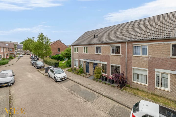 Foto 22 van Katie Jansstraat 9