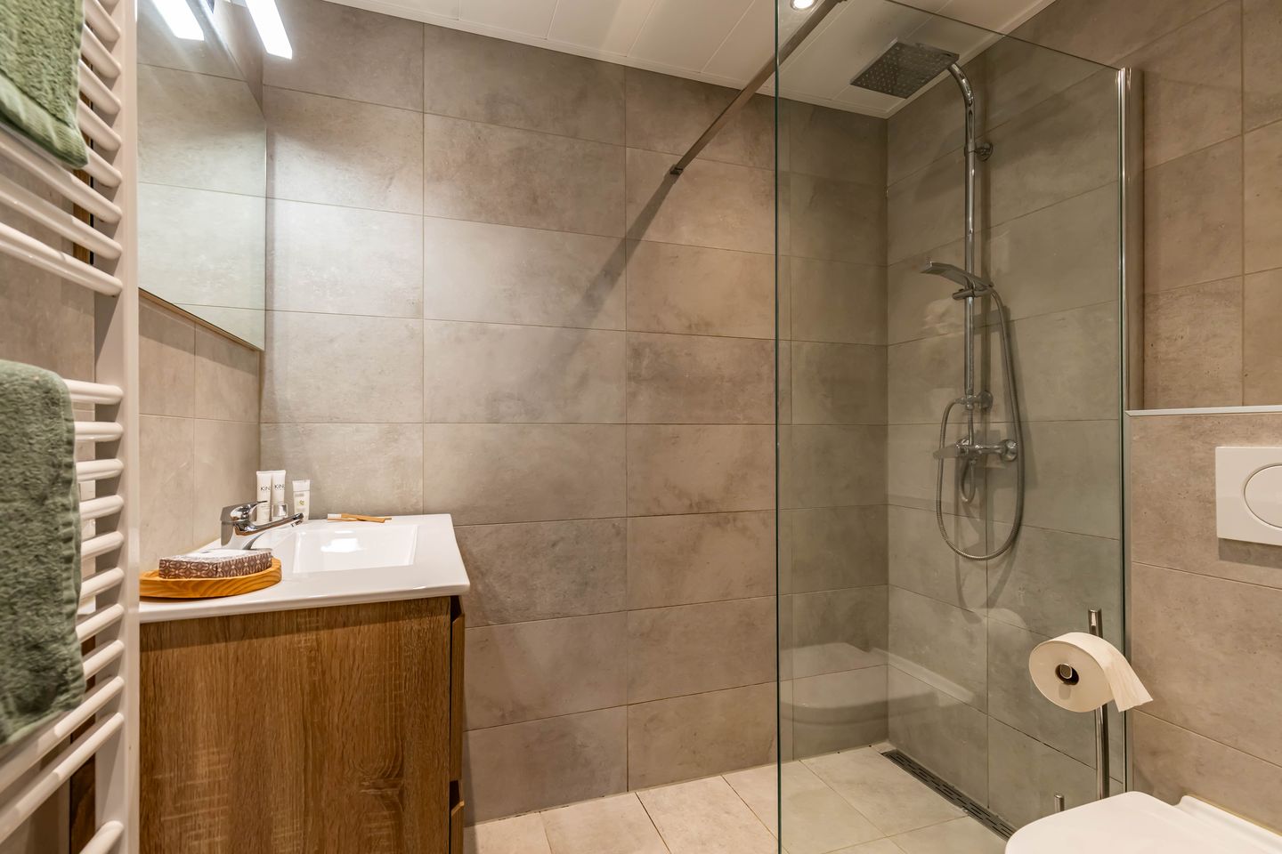 Photo 19 of J. Baart de la Faillestraat 44