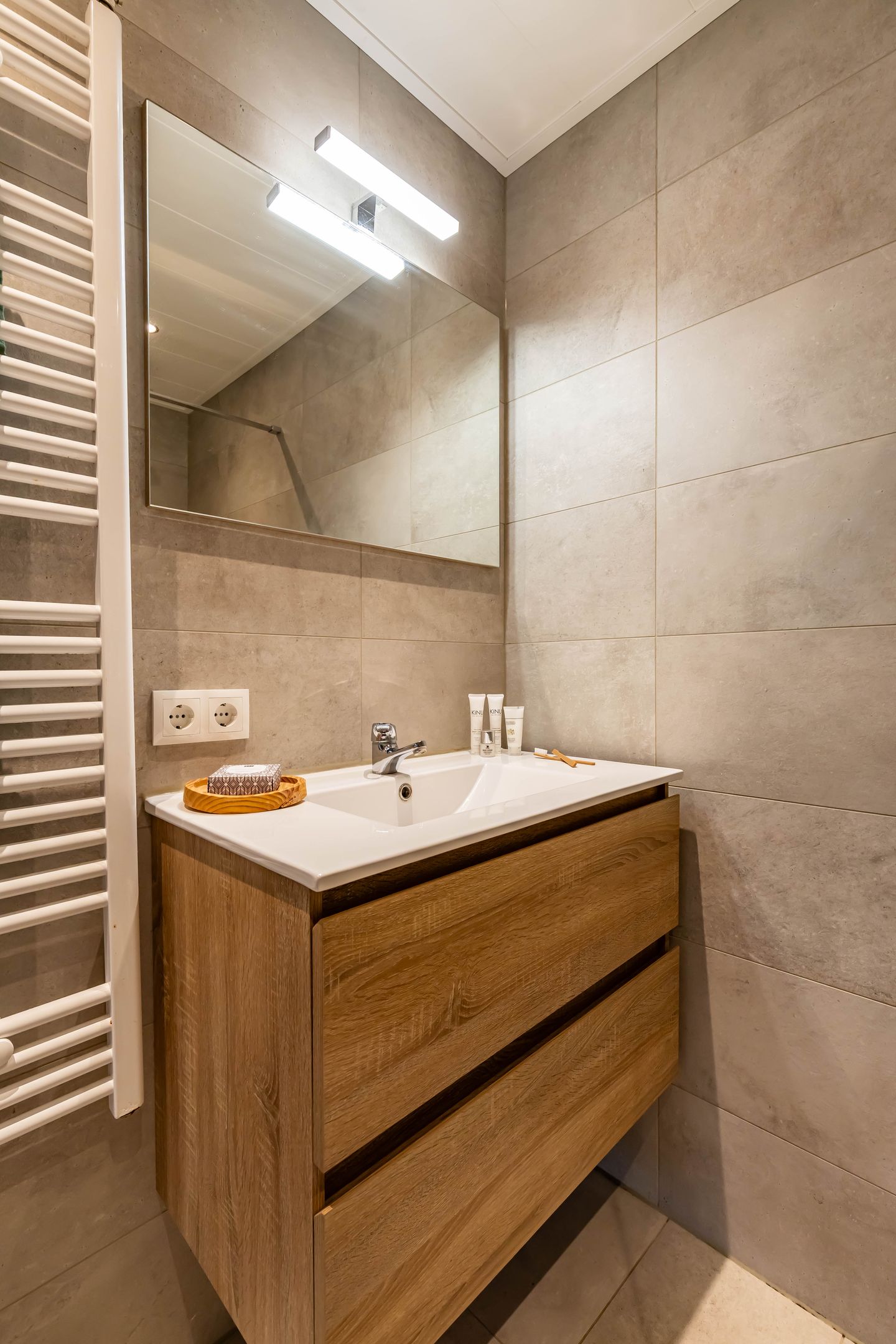 Photo 20 of J. Baart de la Faillestraat 44