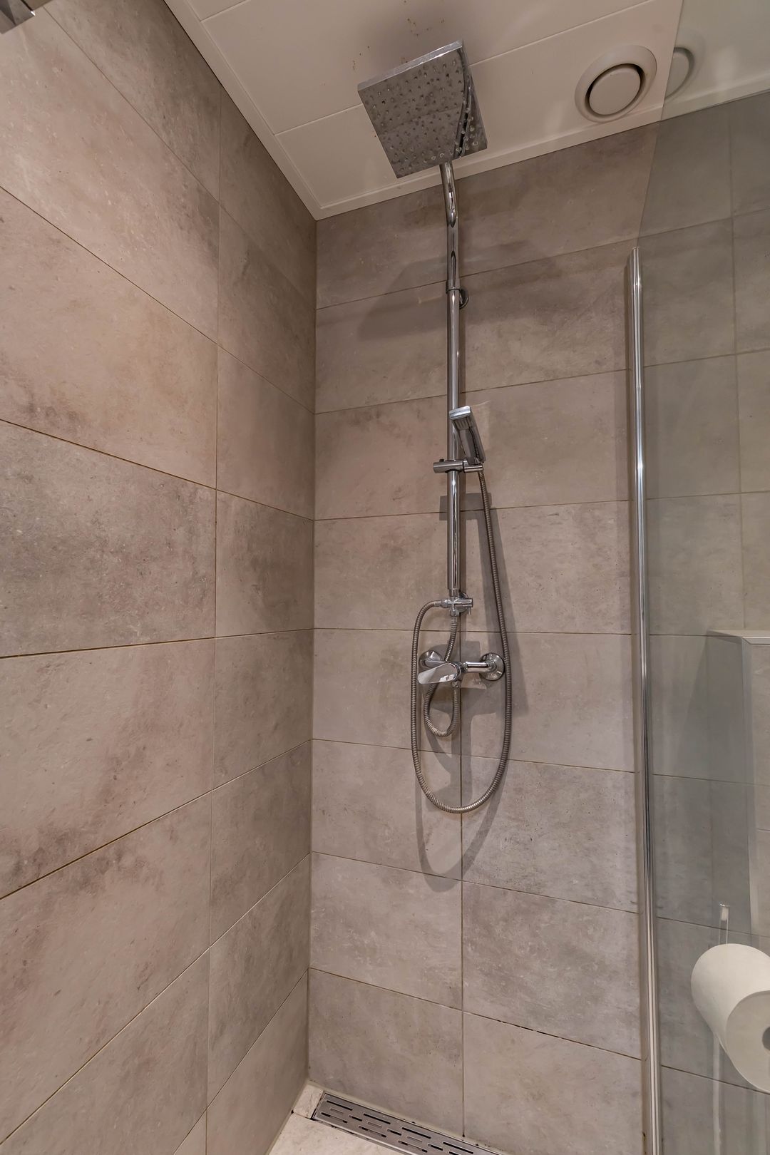 Photo 22 of J. Baart de la Faillestraat 44