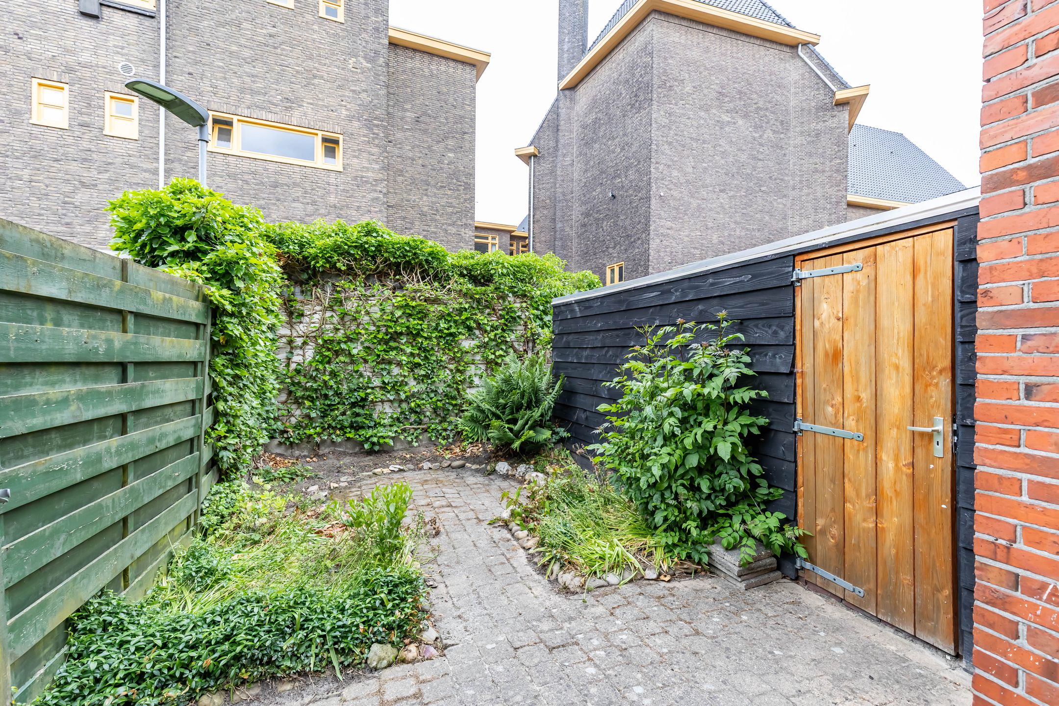 Photo 24 of J. Baart de la Faillestraat 44