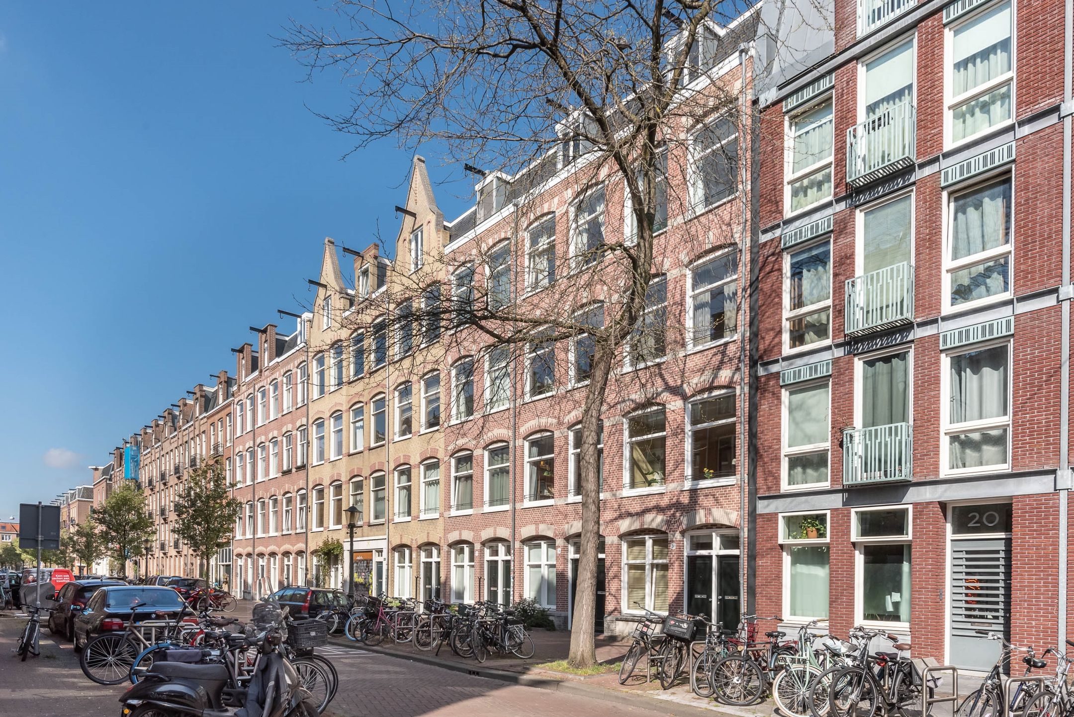 Foto 24 van Van Boetzelaerstraat 24-3