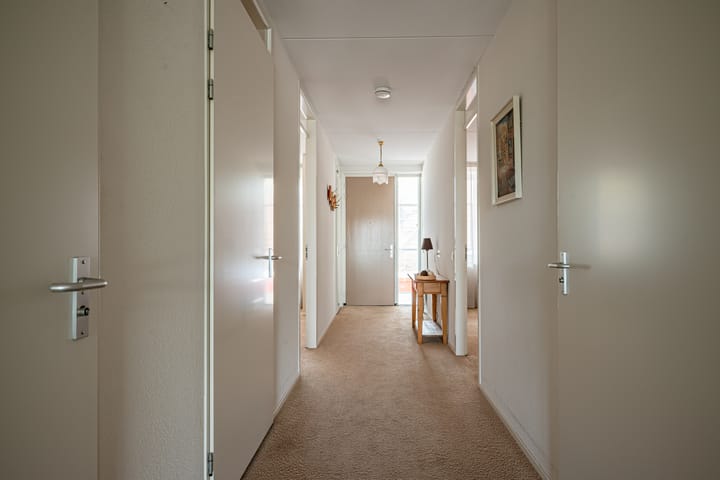 Foto 21 van Ebbinge Wubbenlaan 1-A5