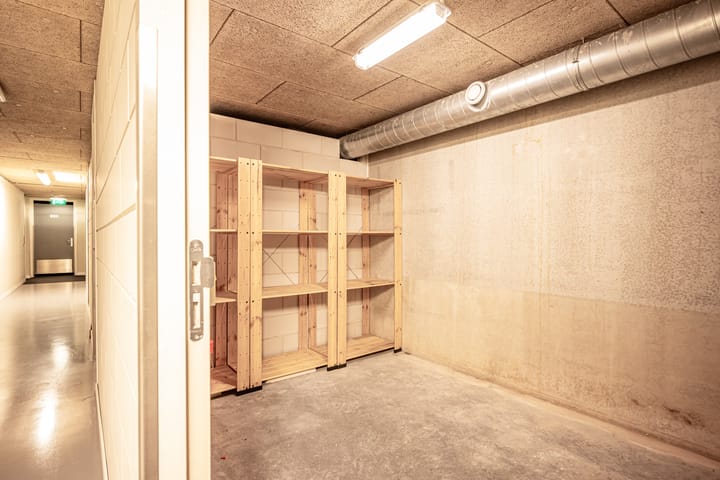 Foto 34 van Ebbinge Wubbenlaan 1-A5