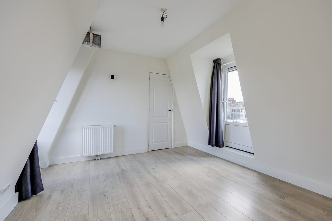 Foto 2 van Van Boetzelaerstraat 41-3