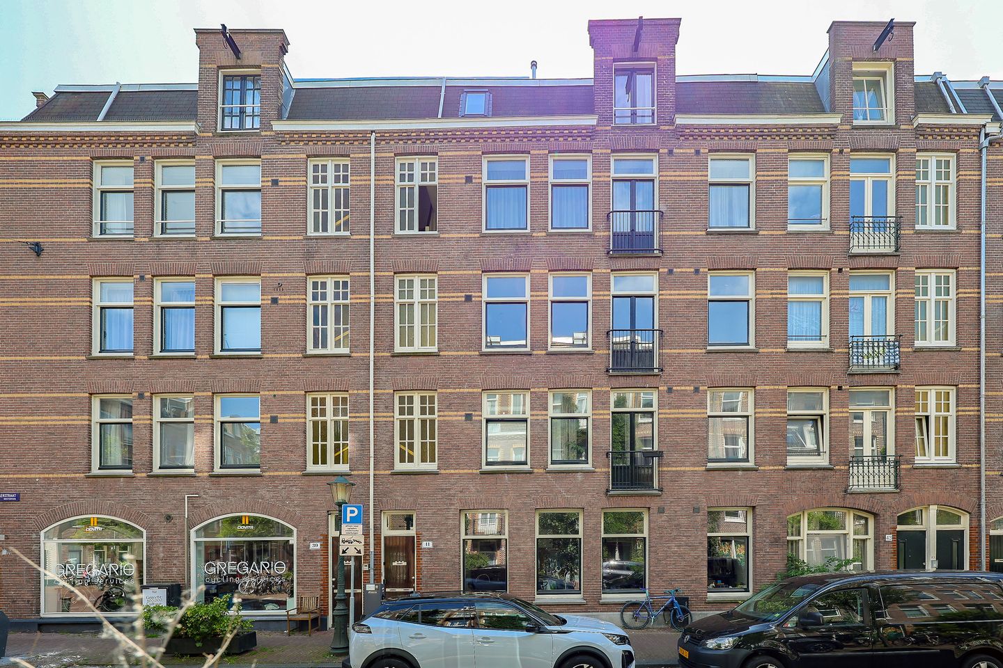 Foto 4 van Van Boetzelaerstraat 41-3