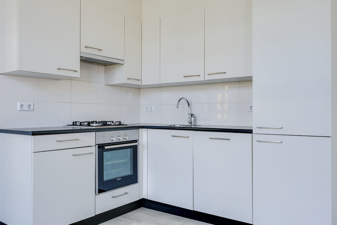 Foto 13 van Van Boetzelaerstraat 41-3