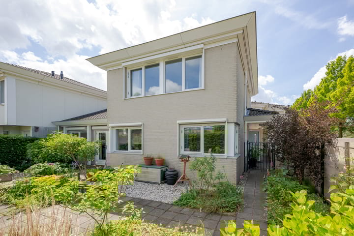 Foto 36 van Cor van Osnabruggelaan 63