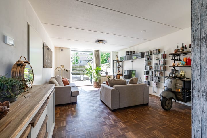 Foto 8 van Braamstukken 128