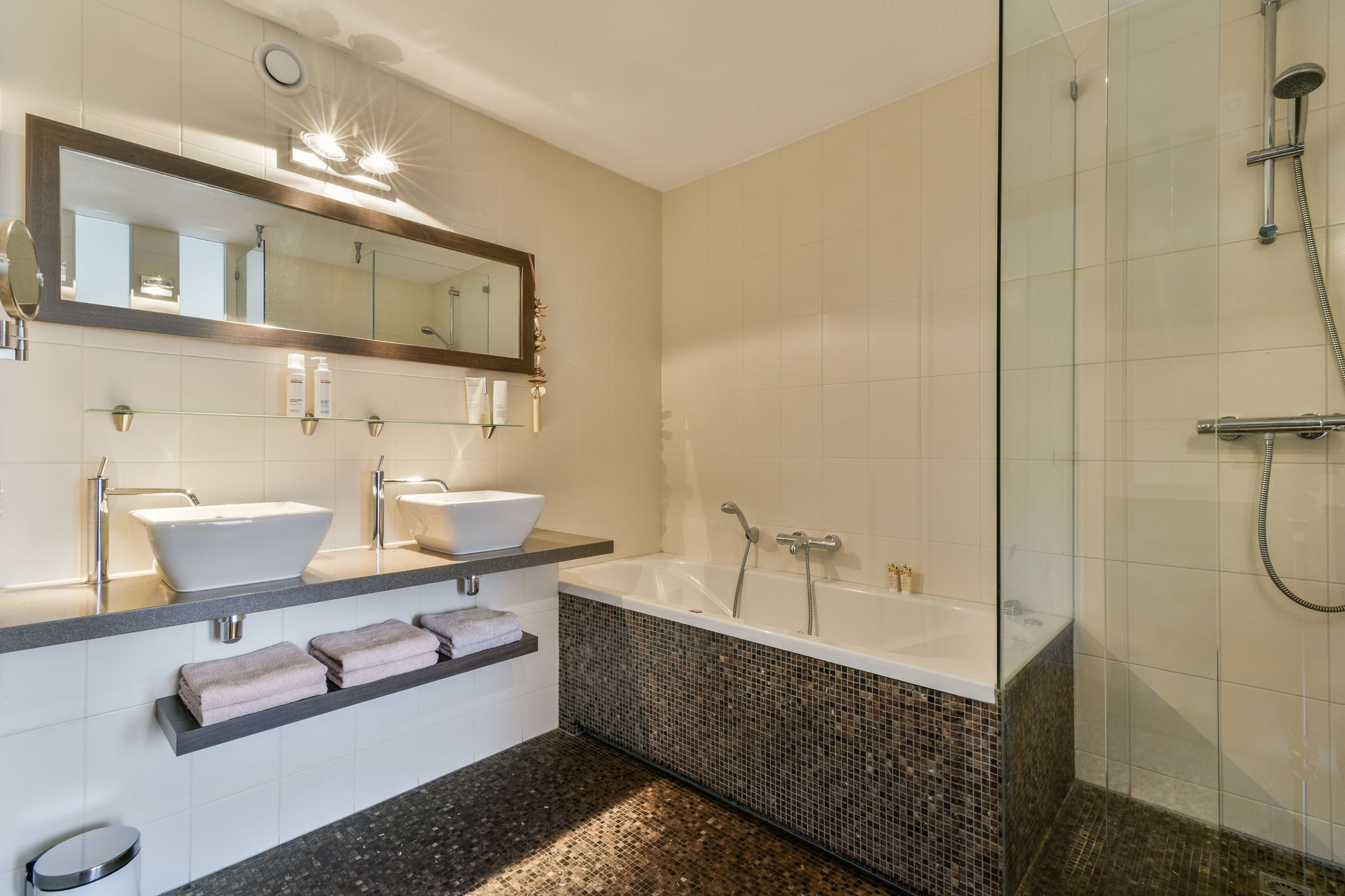 Photo 24 of KNSM-laan 775