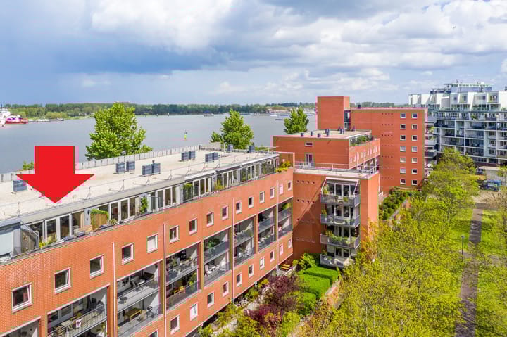 Foto 30 van KNSM-laan 775