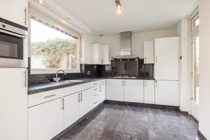 Foto 10 van Puntelstraat 12