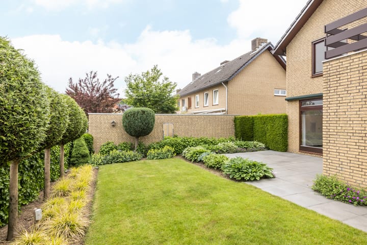 Foto 28 van Puntelstraat 12