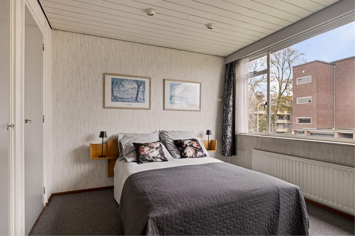 Foto 24 van Veldekestraat 25