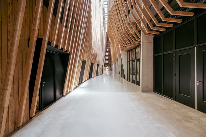 Photo 2 of Krijn Taconiskade 21