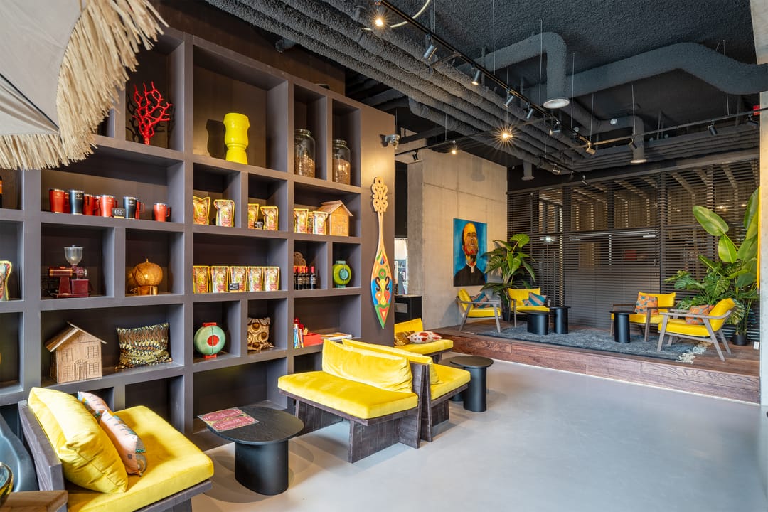 Photo 43 of Krijn Taconiskade 21