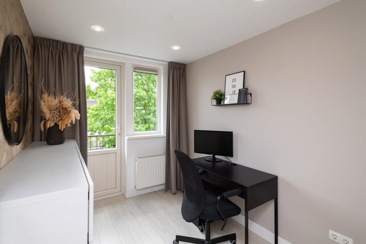 Photo 21 of Anjerstraat 39